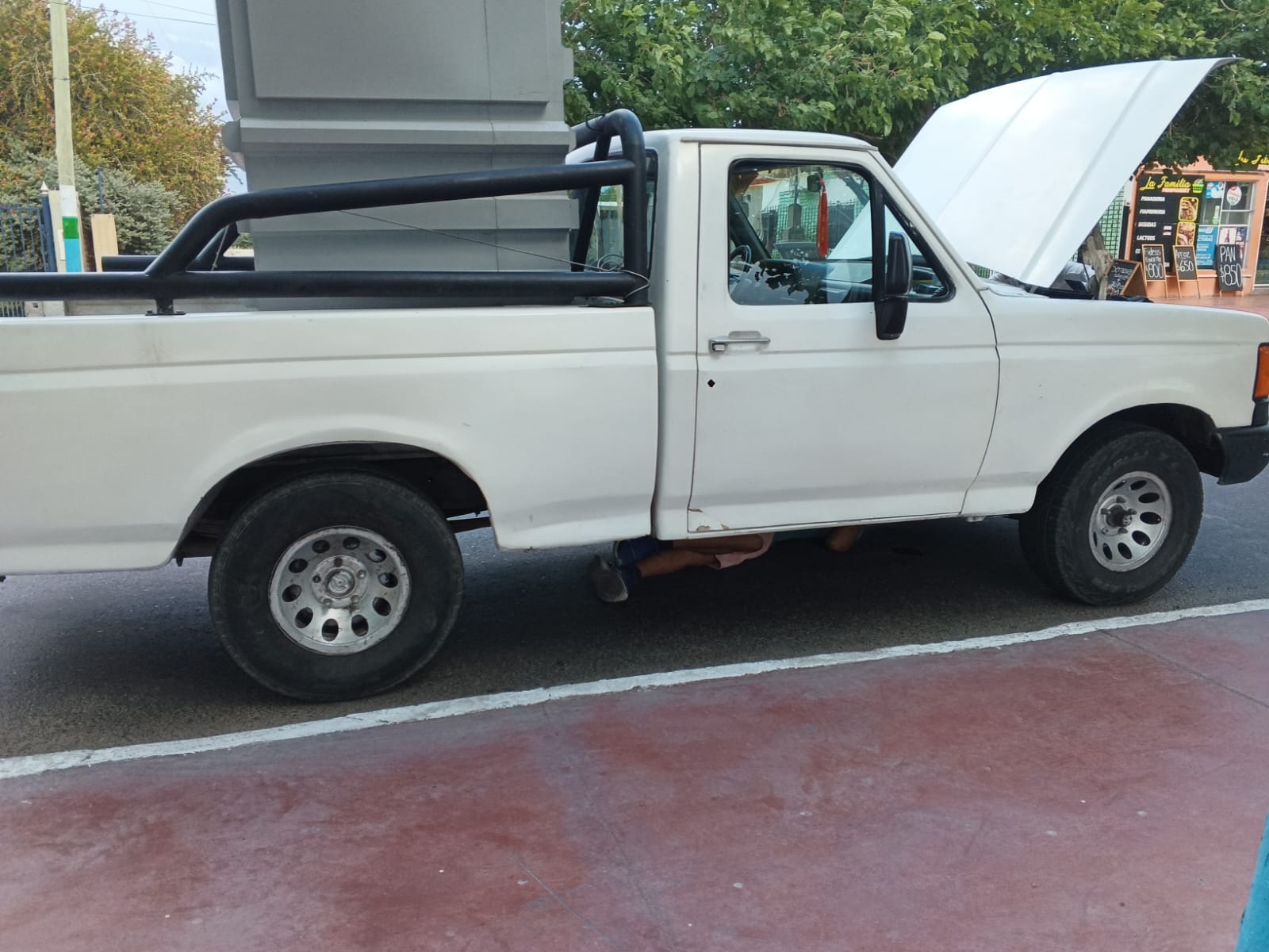 Circulaba en Albardón, en una camioneta con pedido de secuestro