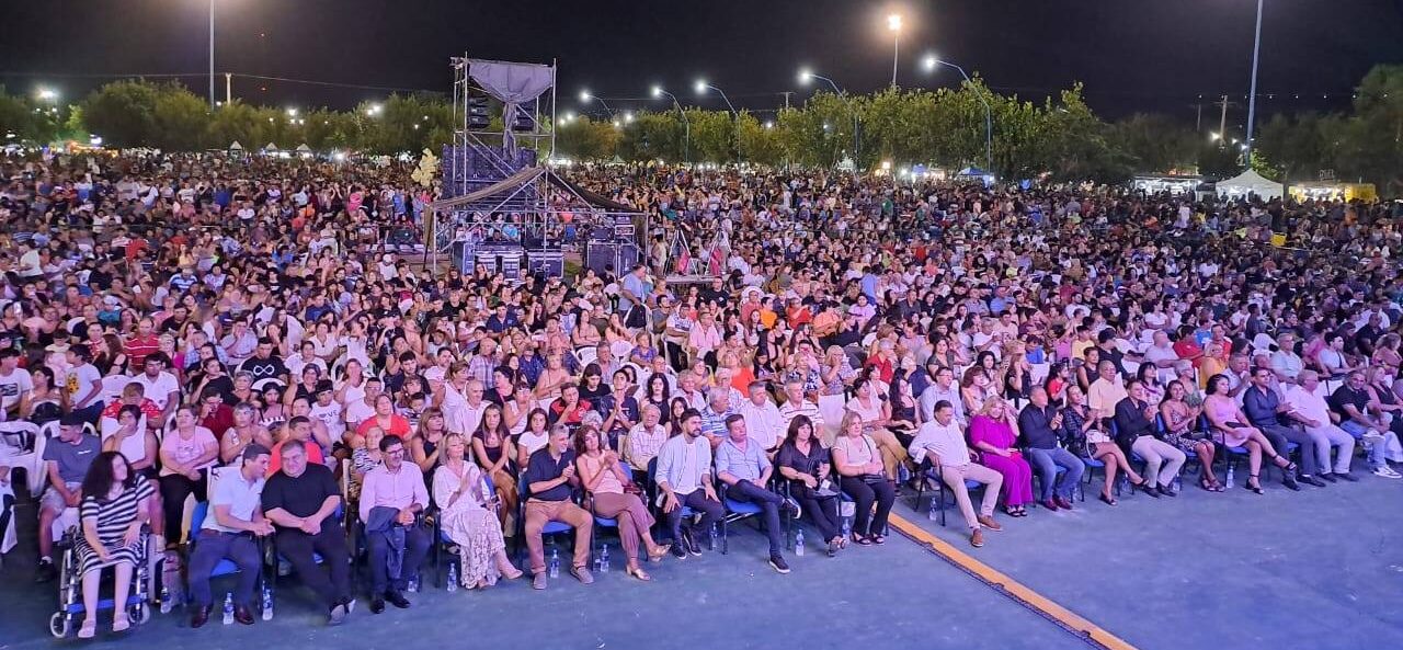 Más de 40 mil personas asistieron a la fiesta de Albardón