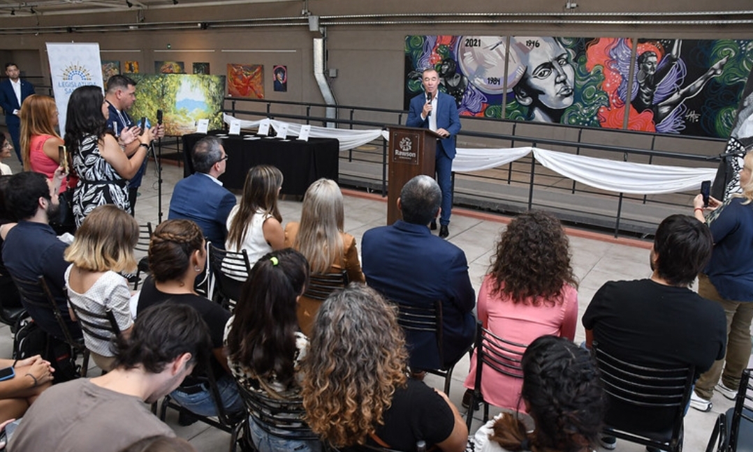 Premiación del Concurso Literario “Palabras que Renacen”