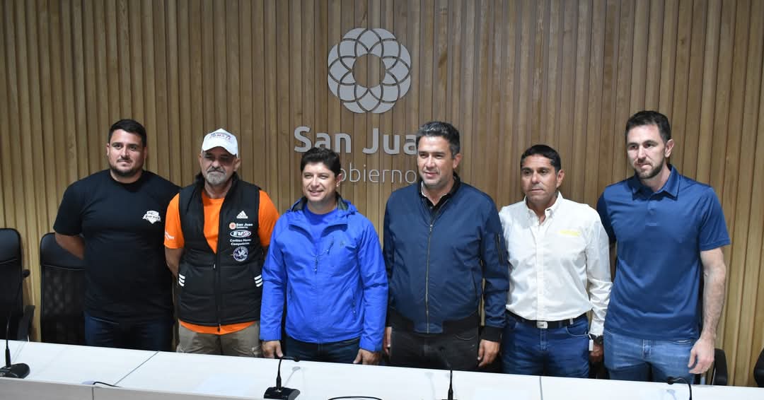 Santa Lucía en la Semana de la Velocidad en San Juan