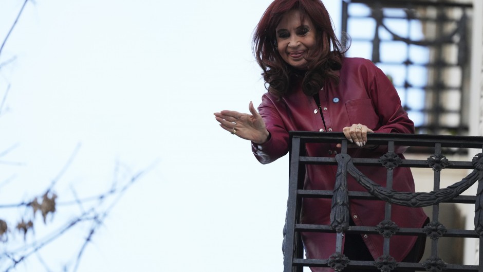 Los jueces ceden a la presión del Gobierno y no harán ir a Cristina a Comodoro Py