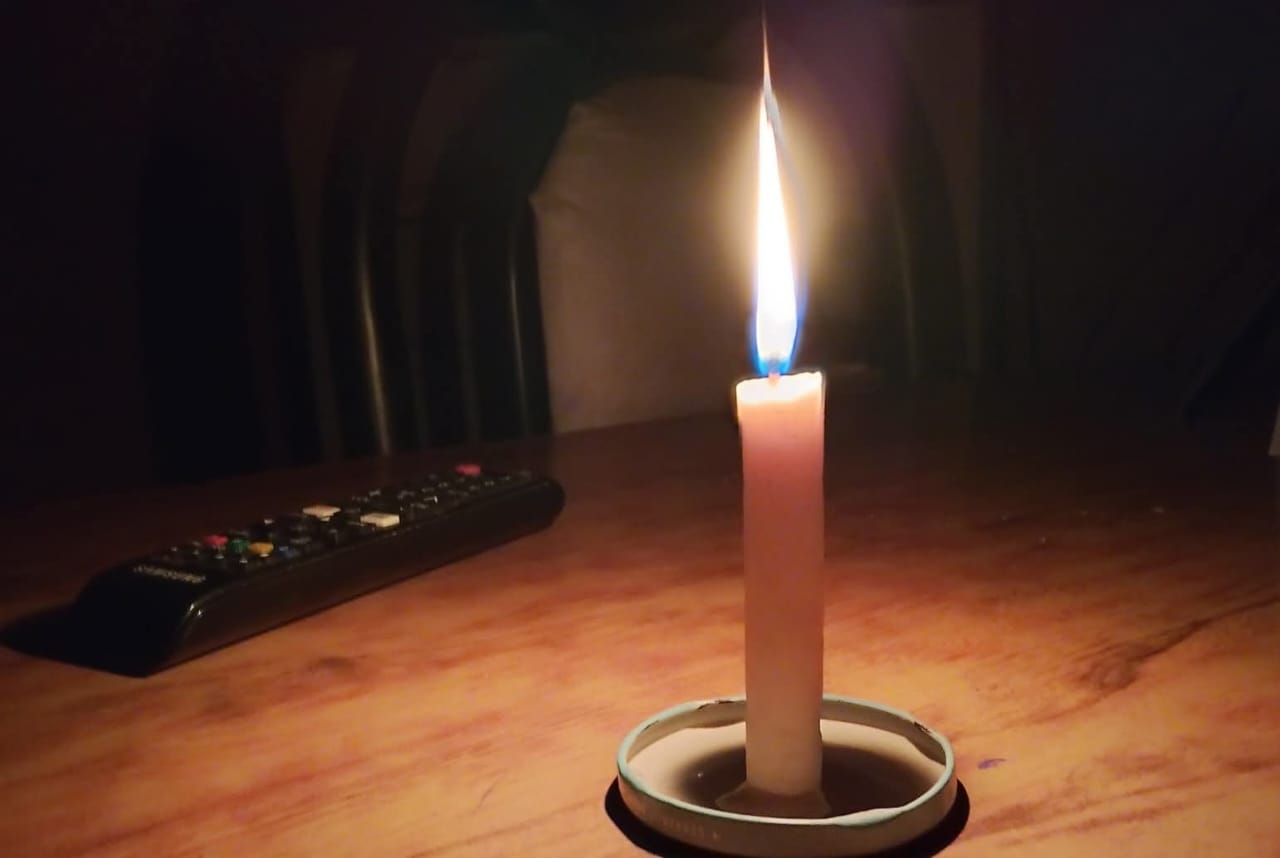 Reportaron cortes de energía eléctrica en varios departamentos