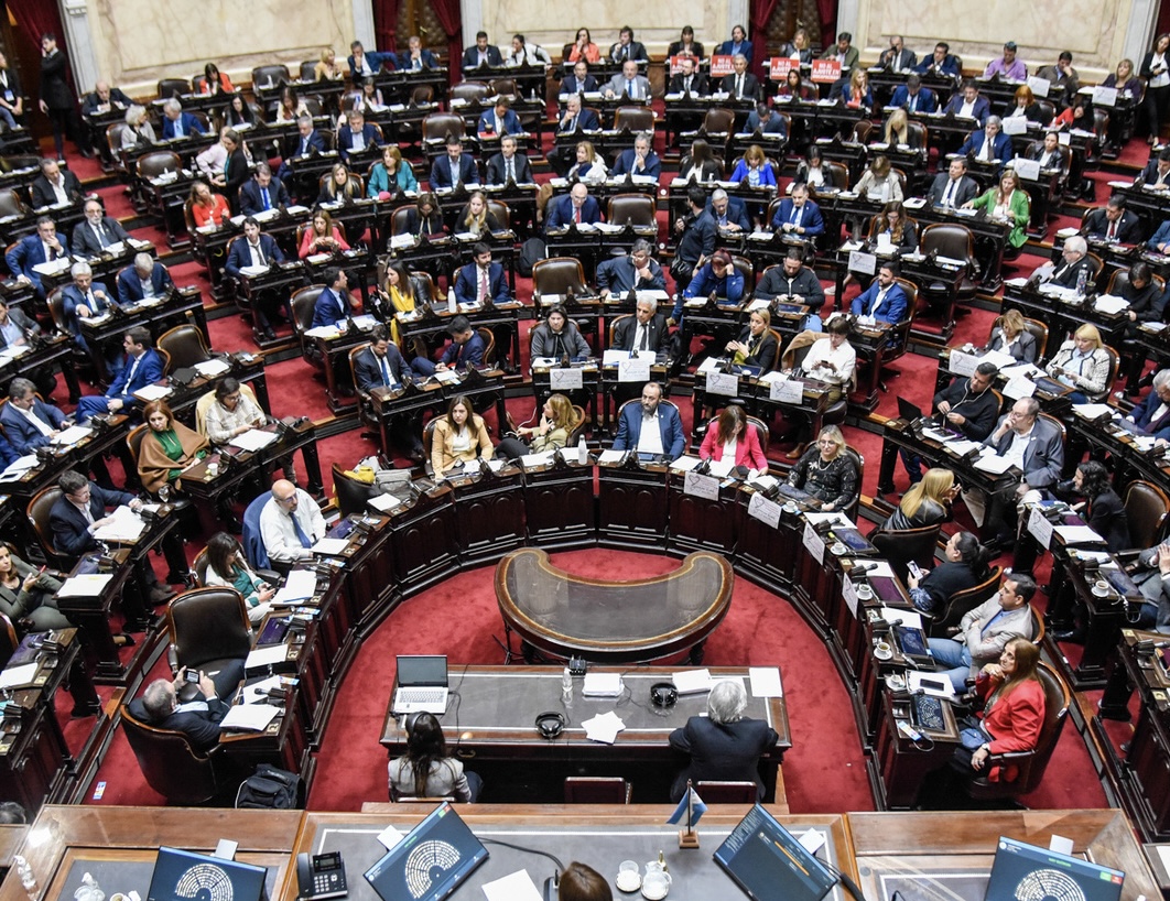 Nuevo aumento para jubilados: 7,2% más bono de $110 mil tras aprobación en Diputados