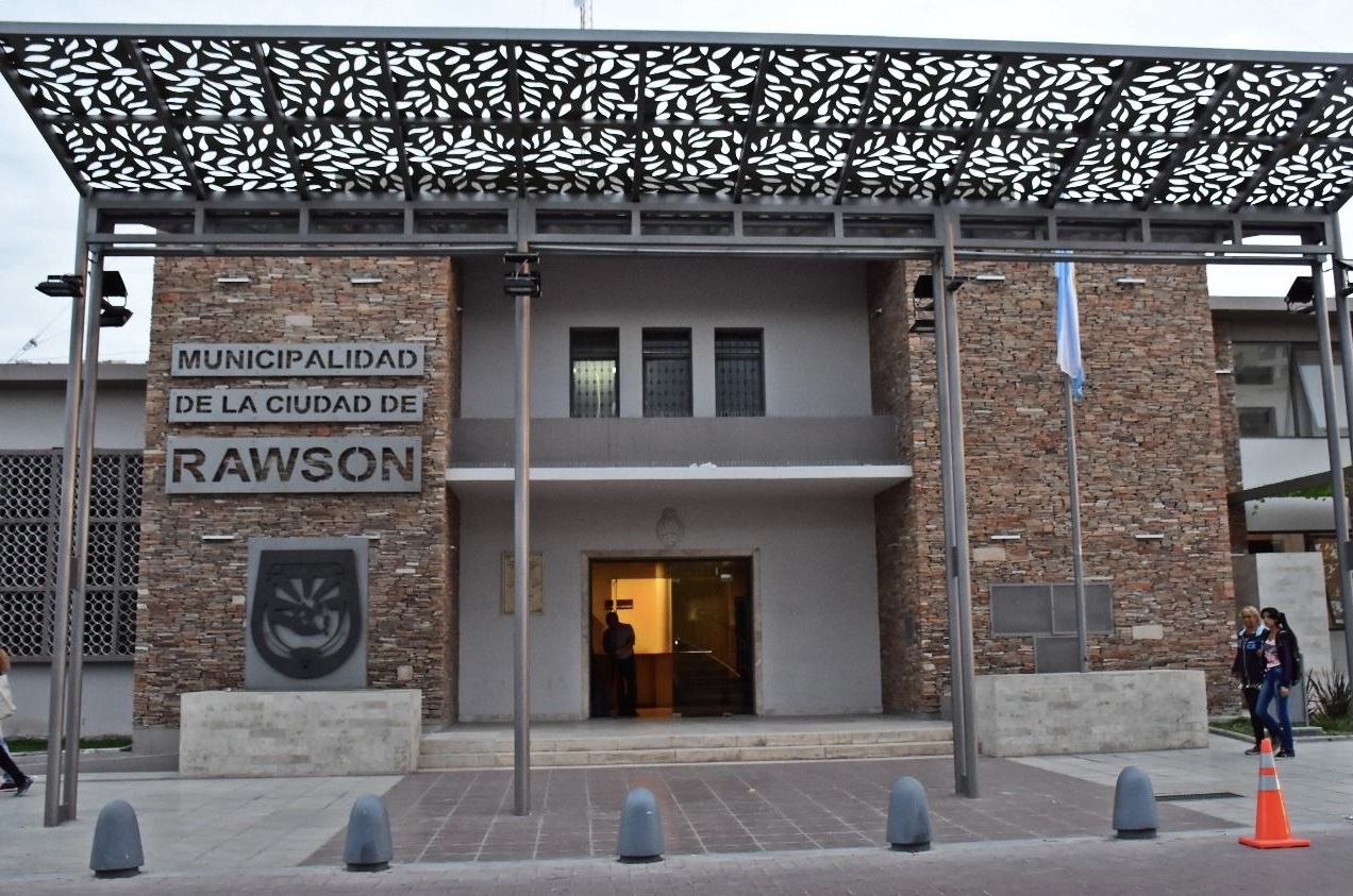 Dos ex cajeras de la municipalidad de Rawson irán a juicio por desviar fondos públicos