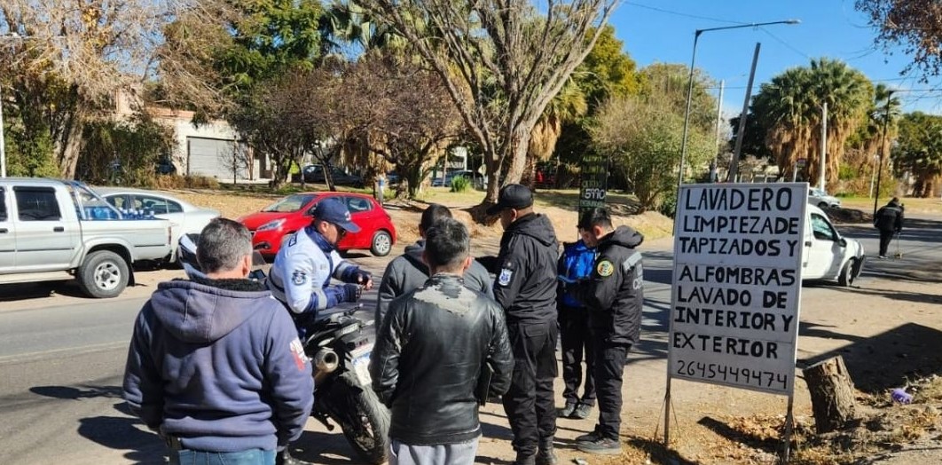 Un joven con autismo fue atropellado por una Partner al cruzar la calle