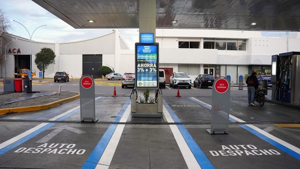 ¿Dónde está ubicada la primera estación de servicio con autodespacho en San Juan?