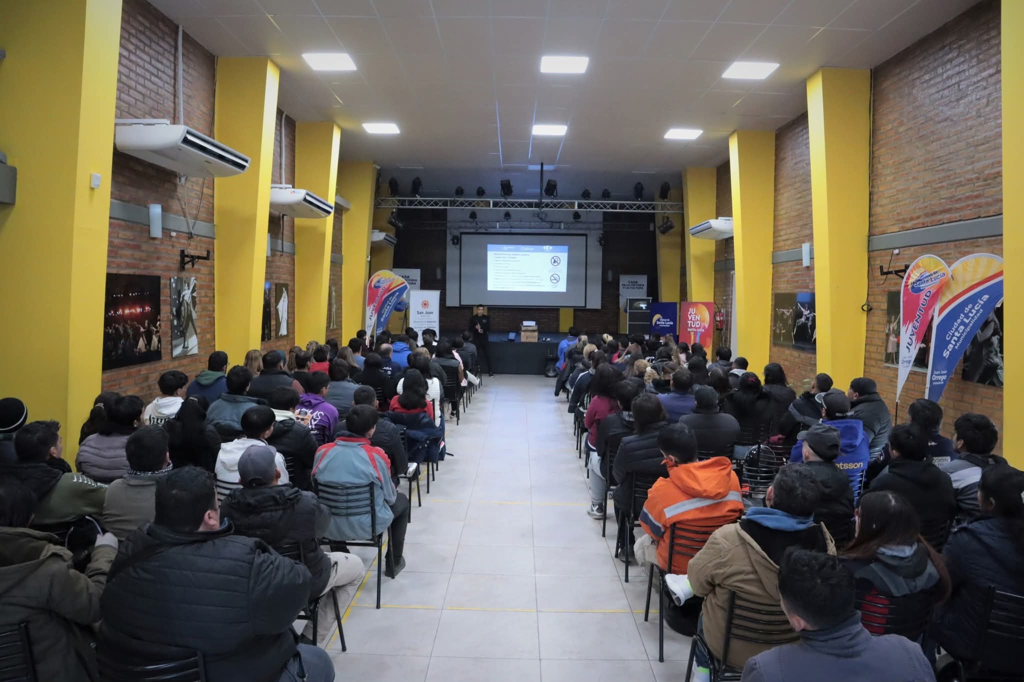 120 ya santaluceños tienen su carnet de conducir