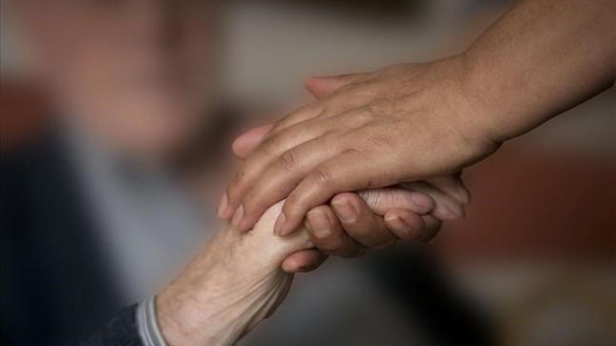 Un joven devuelve millones tras estafar a su bisabuelo con demencia senil