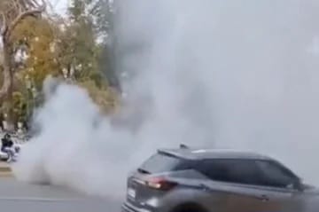 Incendio vehicular en Capital