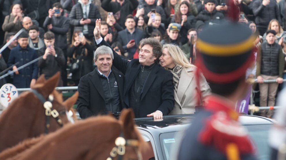 En La Rural, Javier Milei anunció una baja “permanente” de las retenciones al campo
