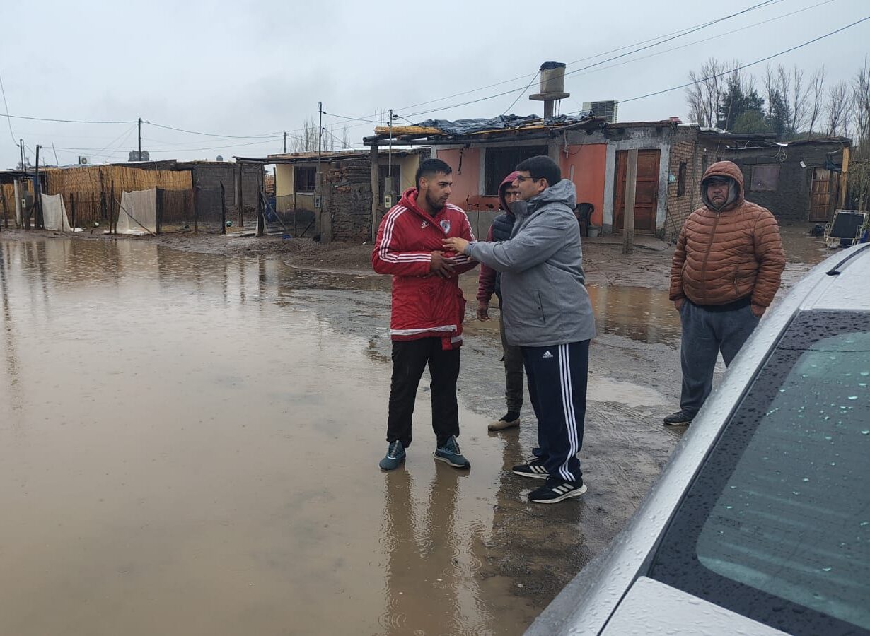 La municipalidad de 9 de Julio desplegó un operativo de emergencia social y rescate con más de 60 personas trabajando