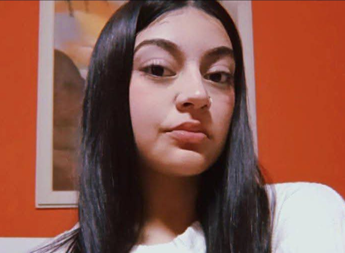 Buscan intensamente a una adolescente