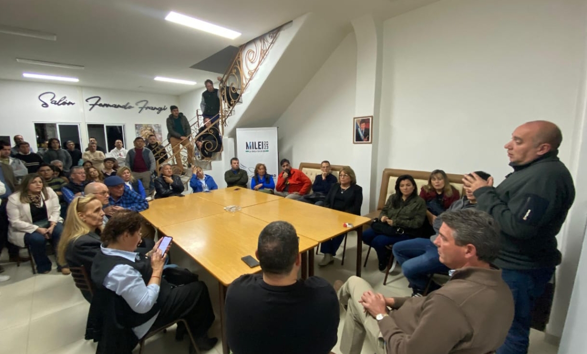 Elecciones 2025: La Libertad Avanza San Juan conformó su comando de campaña con Milei como “marca”San Juan