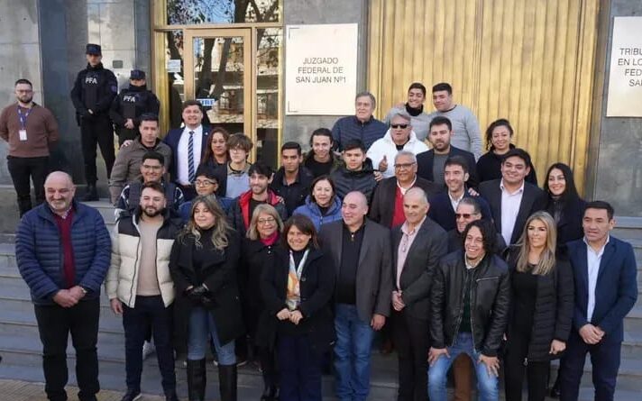 La caída en la imagen de Milei, llevo a que sus representantes en San Juan no logren sumar aliados