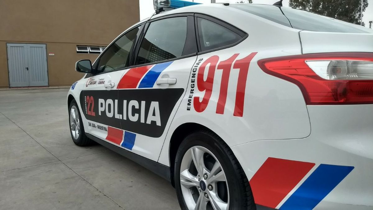 Policías ayudaron a una mujer a tener familia en caucete