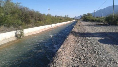 Pocito: buscan a un hombre que habría caído a un canal