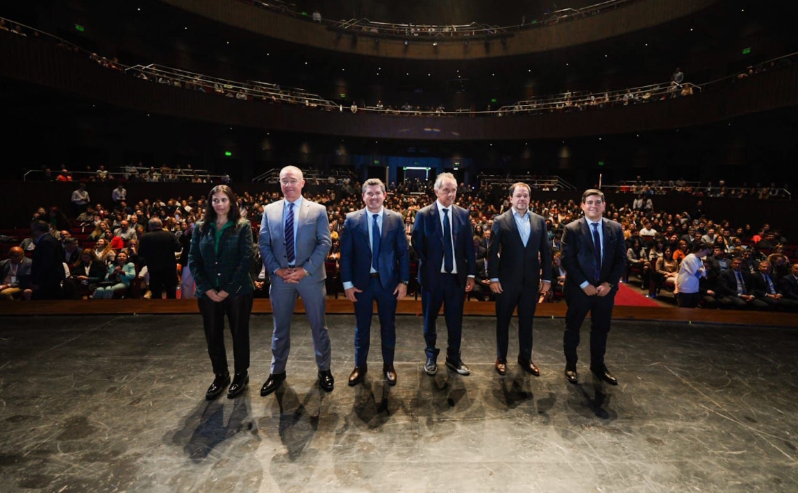 El gobernador Orrego encabezó el lanzamiento oficial del Foro Nacional de Turismo 2025