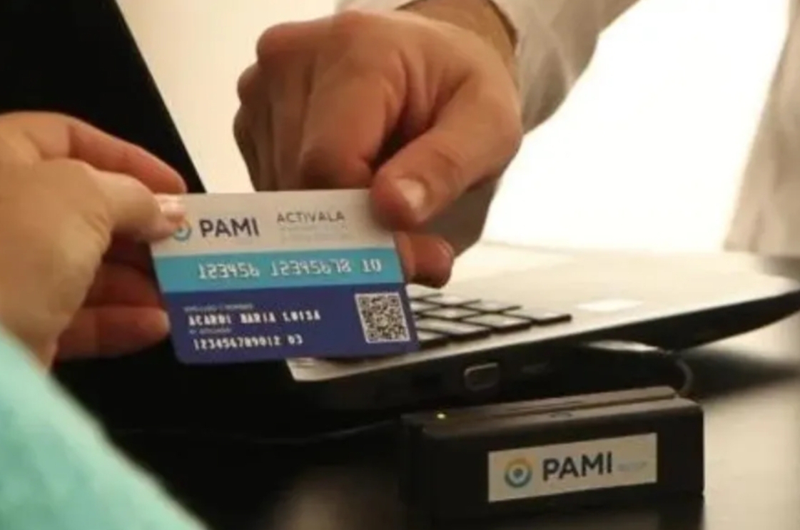 La credencial plástica de PAMI seguirá vigente en octubre