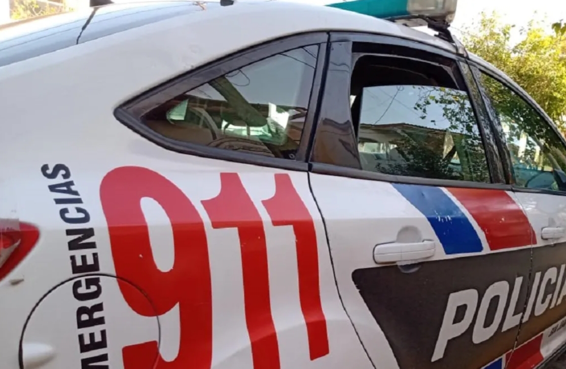 Hizo una denuncia por robo y le encontraron plantas de marihuana