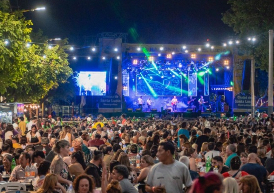 Convocatoria artística para la Fiesta Nacional de Santa Lucía