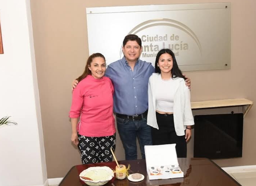 Las Emprendedoras del Sol de Santa Lucía estuvieron reunidas con el intendente