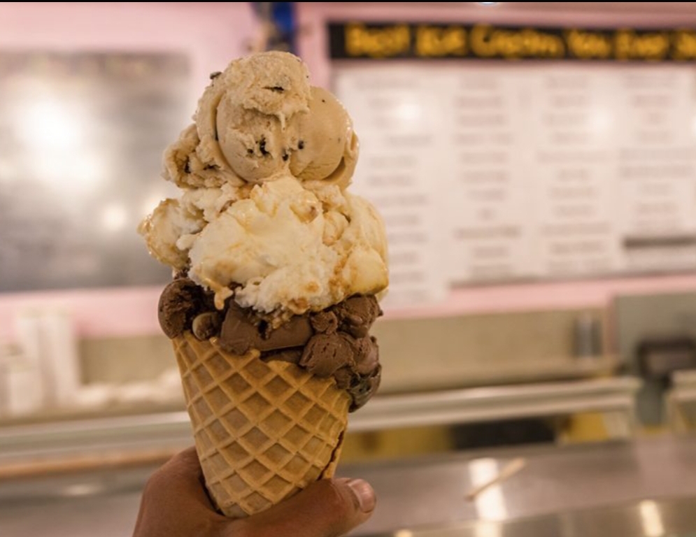 Se viene la “Noche de las heladerías”