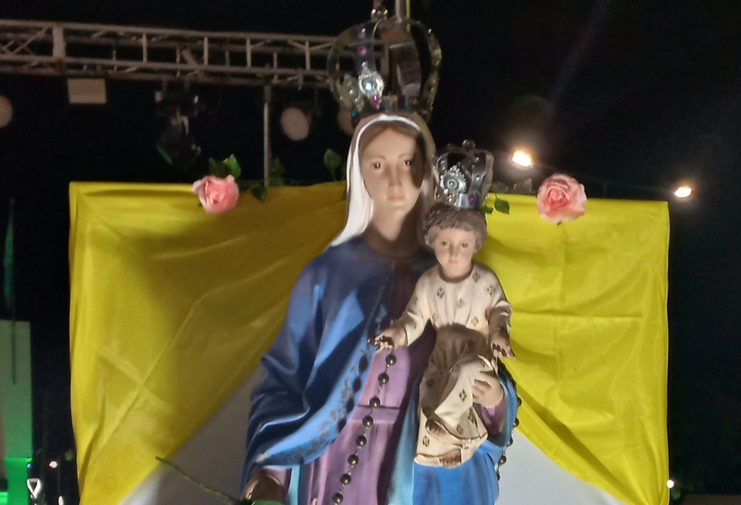 Con una multitud de familias concluyeron las Fiestas Patronales en honor a Nuestra Señora del Rosario