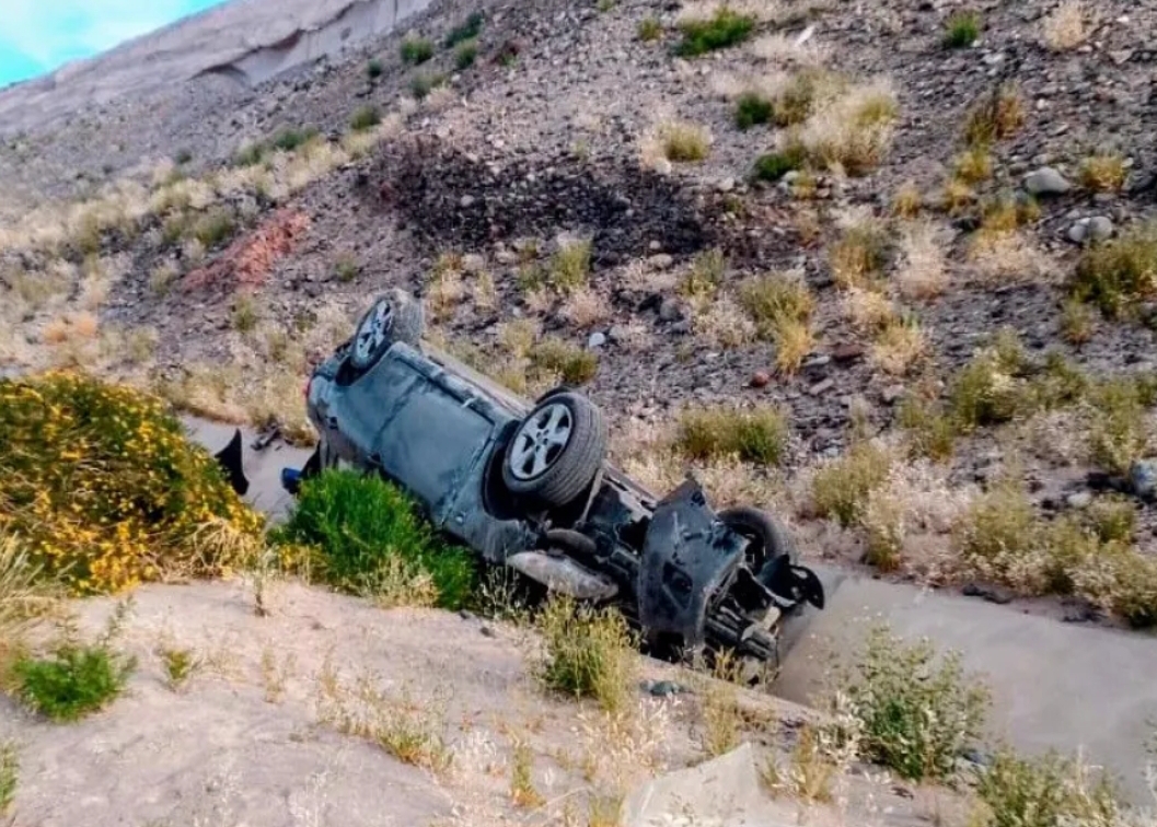 Sanjuaninos que volvían de Chile tuvieron un grave vuelco en Mendoza