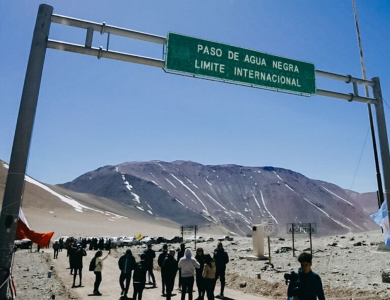 Screenshot_2025-11-25-12-04-13-046_com.google.android