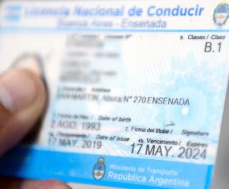 Instrucción gratuita para sacar el carnet de conducir profesional
