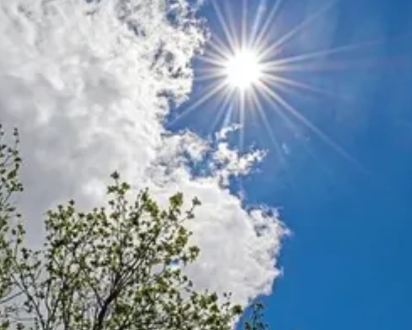 Caluroso y con alerta por tormentas, así estará el tiempo hoy