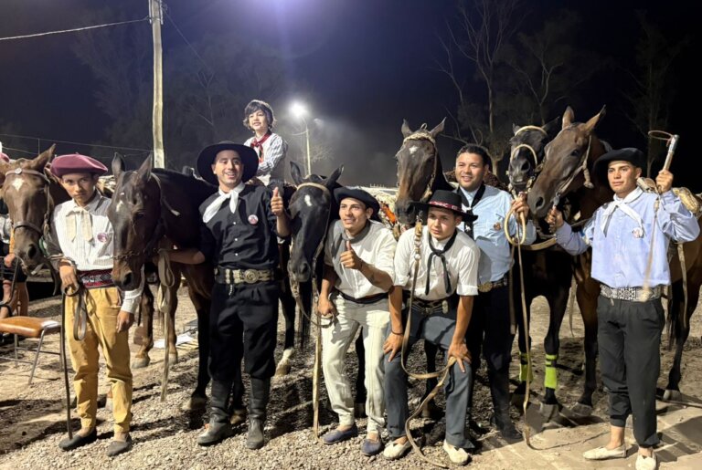 e8b7230a-f2c5-406d-a818-aa87a5e56aa7