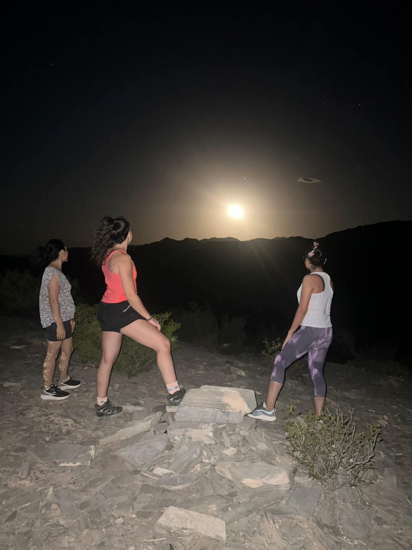 El Sendero de Luna Llena inauguró el calendario turístico 2026 en San Martín