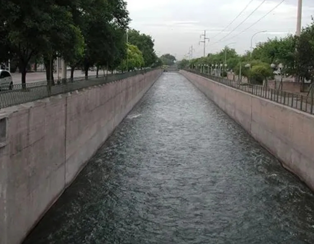 Un niño falleció en el canal Benavidez