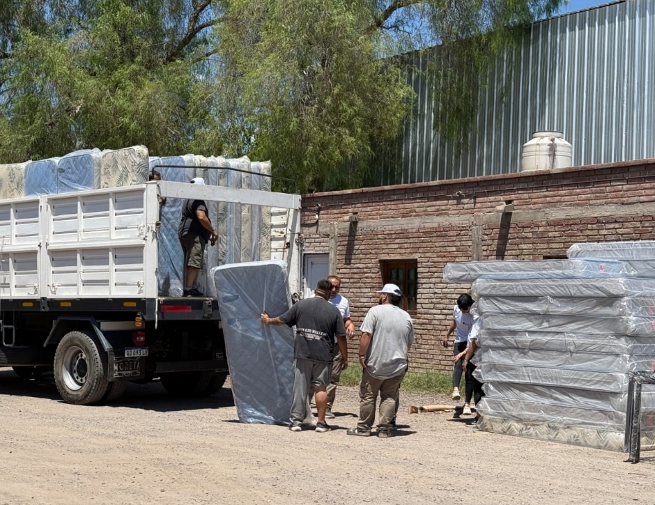 El Ministerio de Familia y Desarrollo Humano brindó ayuda a familias de Ullúm