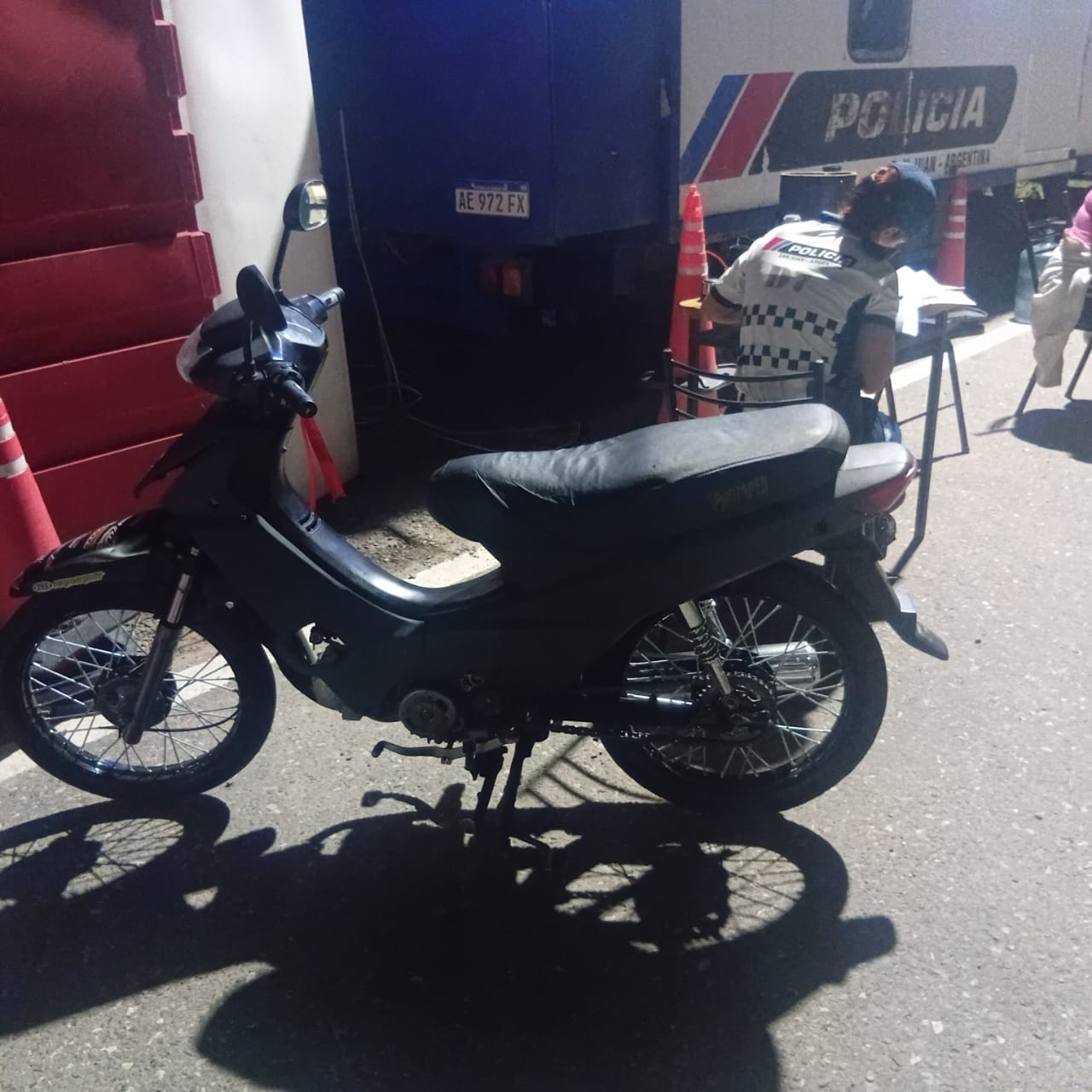 Recuperan motocicleta con pedido de secuestro en control vehicular