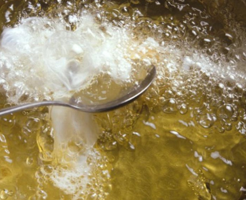 Grave accidente mientras cocinaba: terminó internada tras quemarse con aceite hirviendo