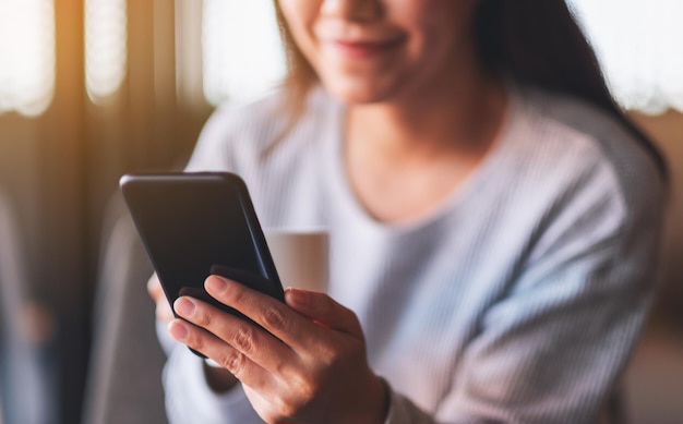 En Angaco, una empleada municipal denunció que fue desvinculada por una publicación en redes sociales