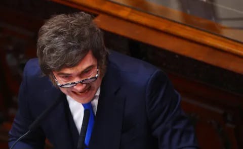 Milei cruzó a la oposición en el Congreso: “Sigan mintiendo, manga de ladrones: ¡Por eso tienen a su líder presa!” 