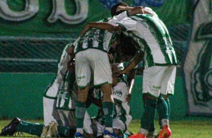 ¡¡Desamparados encendió su casa, hizo historia y goleó!!