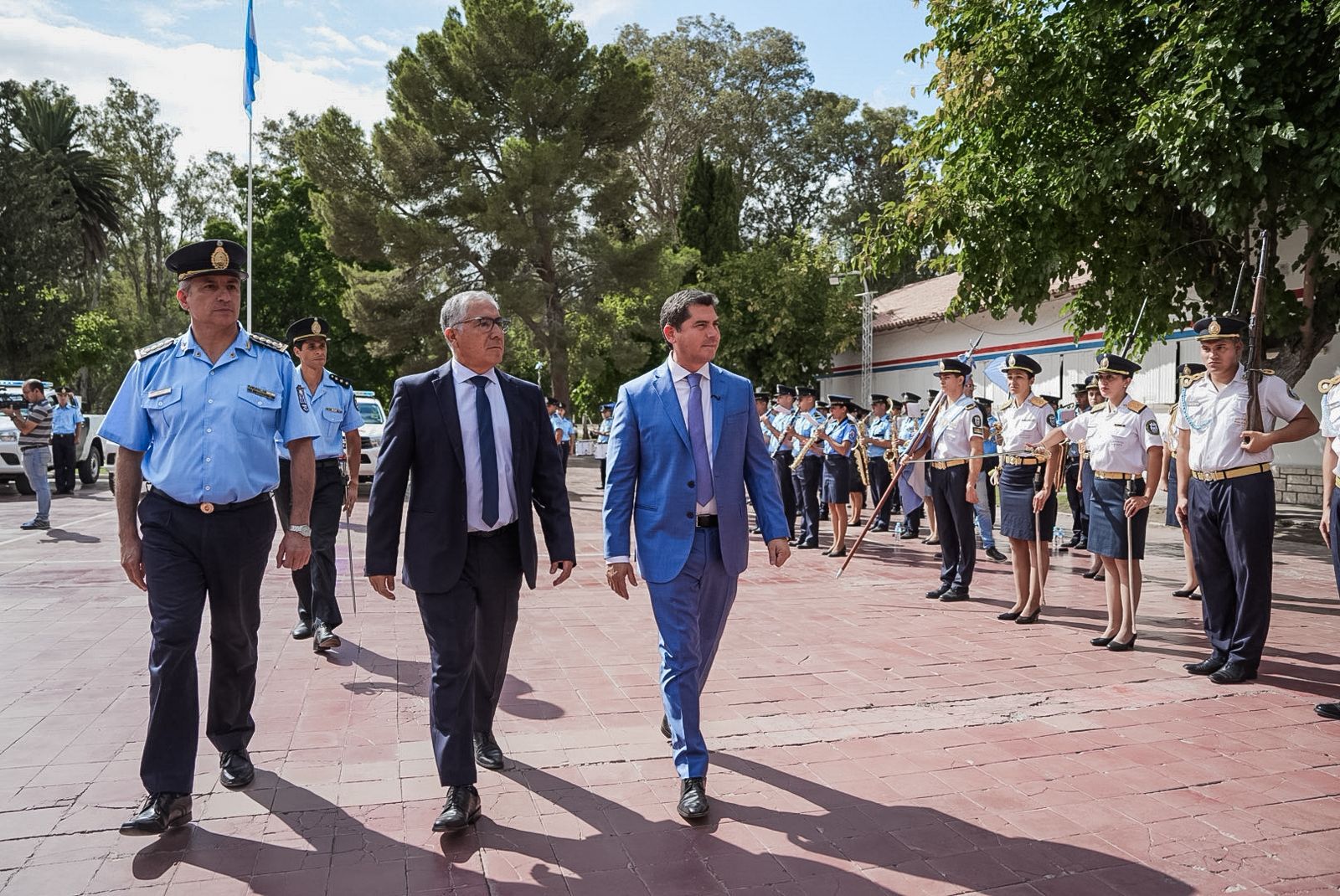 Orrego encabezó el relevo del subjefe policial, presentó la nueva plana mayor y entregó movilidades para reforzar la seguridad