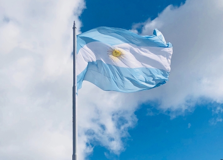 Para hoy se espera un viernes con temperatura cálida