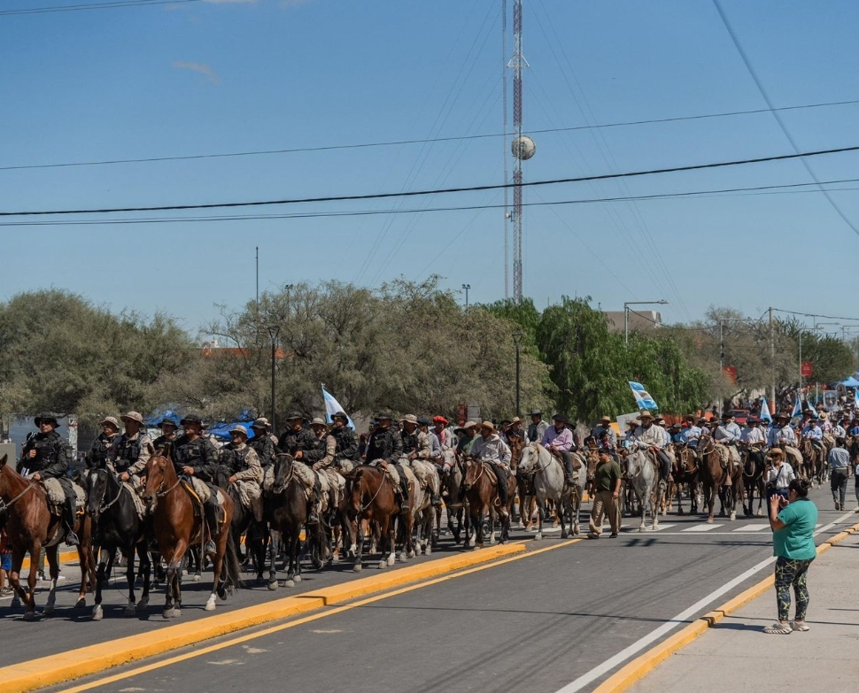 La multitudinaria Cabalgata de la Fe llegó a la Difunta Correa y estrenó un predio completamente renovado