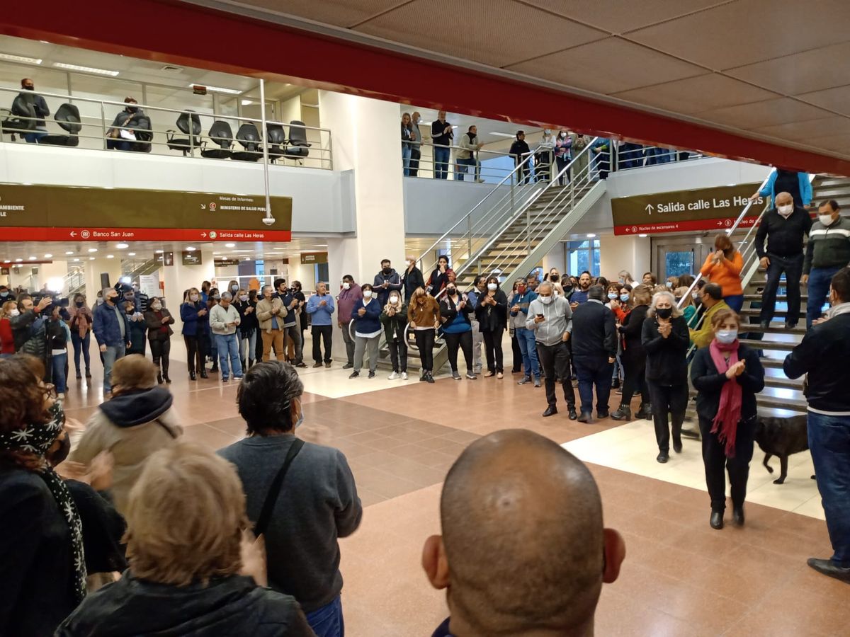 50.000 Empleados públicos recibirán la oferta de retiro voluntario