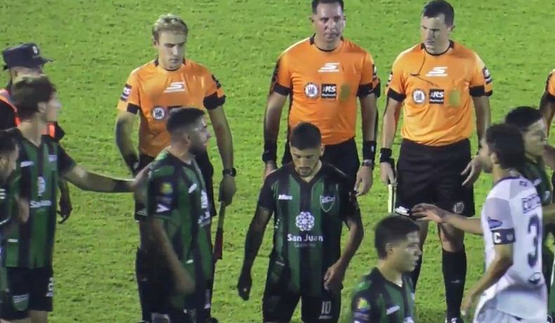 ⚽🚑 Plantel golpeado por una intoxicación y caída ajustada del equipo sanjuanino