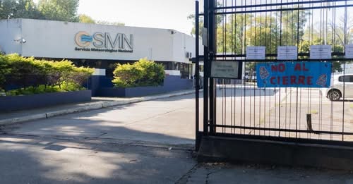Comenzaron los despidos en el SMN: son 140 y afectan a quienes producen datos