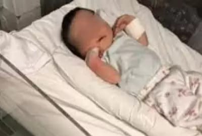 Una adolescente dio a luz con asistencia de ChatGPT y abandonó a su beba