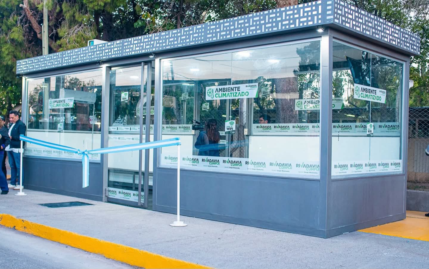 Rivadavia suma su tercera parada de colectivos climatizada: conocé su ubicación