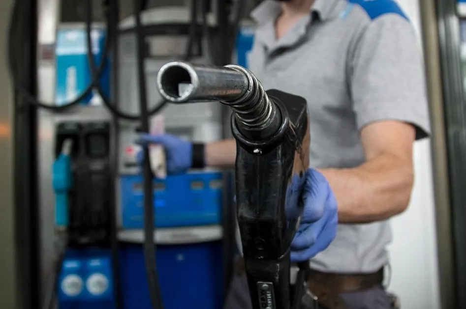 Cae el consumo de nafta en San Juan: bajó cerca de un 12% en las últimas semanas