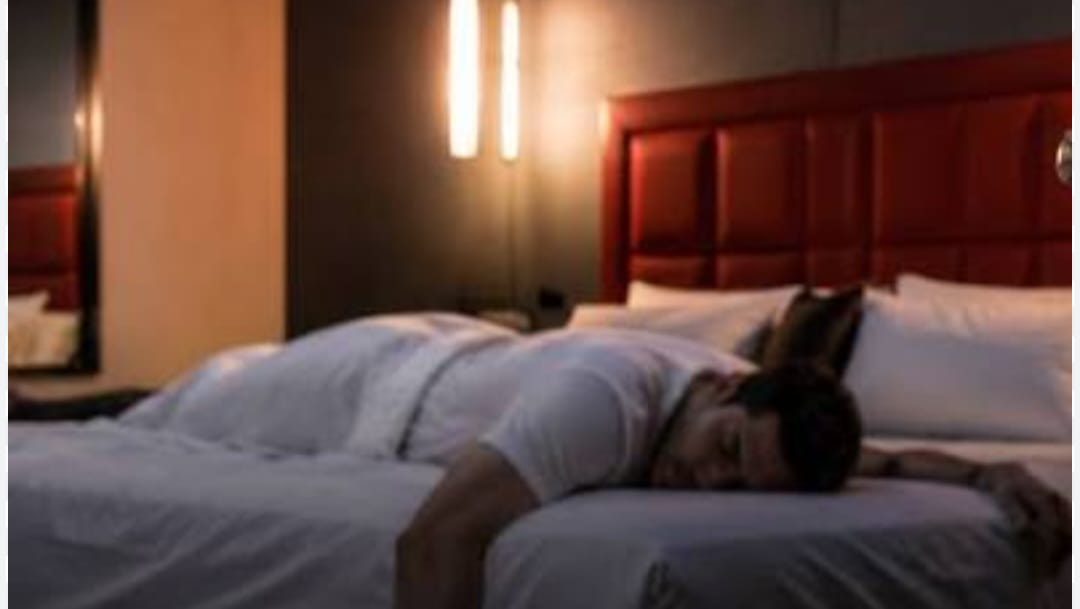 Se descompuso en un hotel alojamiento de Capital y denunció que su acompañante lo drogó para robarle